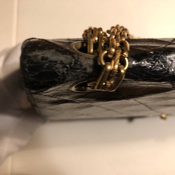 ♥ SOLD-Authentic Rare Vintage Black Chanel Bag - Picture 11 of 16